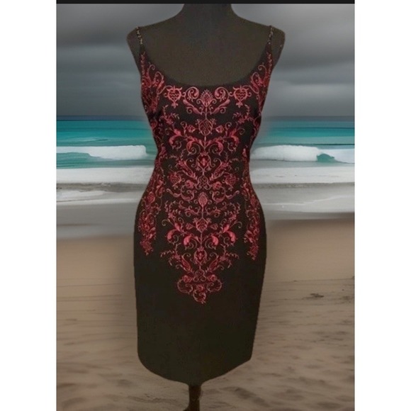 Maggie London Dresses & Skirts - Maggy London Black Dress w/Red Embroidered Floral Y2K Style Beaded Straps Sz 10